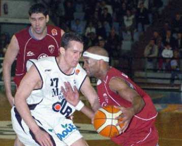 Στην Αθήνα για λογαριασμό της ΑΕΚ ο Αρθουρ Λι