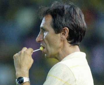 «Δύσκολα, αλλά θα παλέψουμε» λέει ο Ολίβα για την κλήρωση του Αρη με τη Σαραγόσα