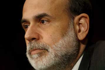 Η Fed θα επέμβει ξανά αν κριθεί σκόπιμο, καθησυχάζει ο Μπ.Μπερνάνκι