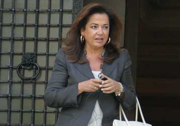 Οι κλιματολογικές συνθήκες είναι η μεγαλύτερη ασύμμετρη απειλή, λέει η Ντ.Μπακογιάννη