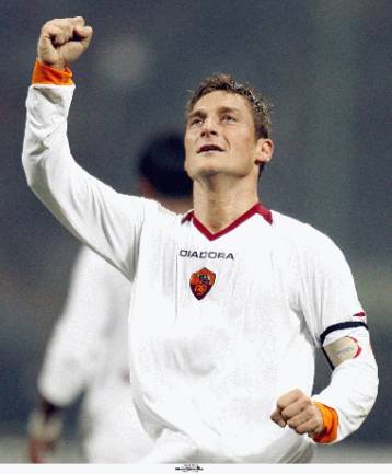 Στην εκπνοή έκανε η Γιουβέντους το «2Χ2», εντυπωσιακές Ρόμα και Νάπολι