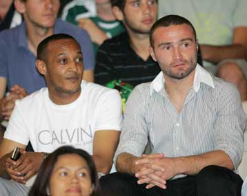 Επεισόδιο μεταξύ Μόρις και οπαδών-Η ανατριχίλα του Δημούτσου και η υπόσχεση του Μάτος