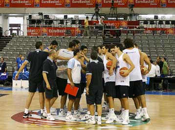 Πρεμιέρα των πρωταθλητών Ευρώπης με Ισραήλ