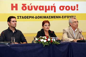 Για ασυνέπεια κατηγόρησε τον ΣΥΡΙΖΑ η Αλέκα Παπαρήγα