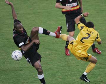 Μέσα σε ένα τέταρτο η Σεβίλη «έσβησε» το όνειρο της ΑΕΚ