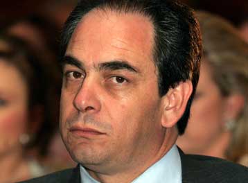 Συνταγή λιτότητας από το ΕΒΕΑ, προτείνει αλλαγές σε εργασιακά-ασφαλιστικό