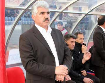 Πικραμένος και αδικημένος δήλωσε ο Παράσχος