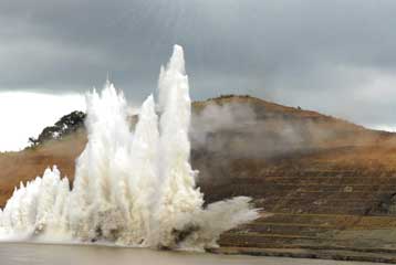 Το 2014 αναμένεται να ολοκληρωθούν οι εργασίες διαπλάτυνσης της διώρυγας του Παναμά