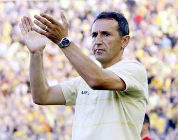 Σε υποχρεωτική άδεια τέθηκε από τον Αρη ο Ολίβα