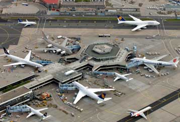 Τρεις ύποπτοι για σχεδιασμό τρομοκρατικών επιθέσεων συνελήφθησαν στη Γερμανία