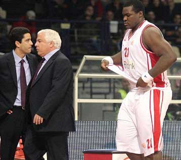 Για λάθος επιλογές μίλησε ο Γκέρσον, εξηγήσεις ζήτησε ο «Σόφο»