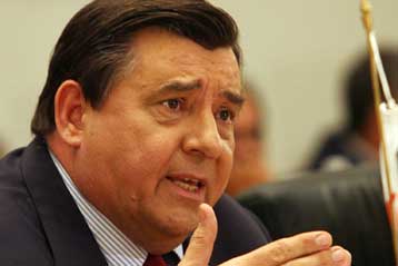 Τη θέση του για μετεκλογική κυβέρνηση προσωπικοτήτων επανέλαβε ο Γ.Καρατζαφέρης