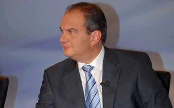 Προεκλογικό «πυροτέχνημα» Καραμανλή θεωρεί η ΠΓΔΜ τα περί βέτο