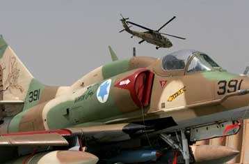 Αναπάντητα ερωτήματα για την υπερπτήση των Ισραηλινών αεροσκαφών στη Συρία