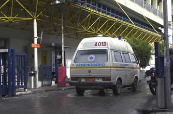 Θύματα επίθεσης έπεσαν υποψήφιοι βουλευτές του ΣΥΡΙΖΑ στο Παγκράτι