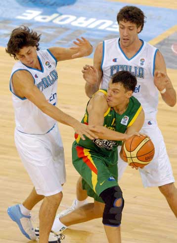 Επικεφαλής του ΣΤ ομίλου η Λιθουανία μετά το 79-74 επί της Ιταλίας