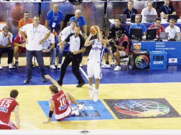 Αυτή η ομάδα διαθέτει πολλούς νικητές, τονίζει ο «buzzer-beater» Σπανούλης