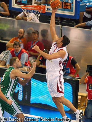 Νοκ άουτ η Τουρκία, συνεχίζει η Ιταλία που επικράτησε 84-75 στην παράταση