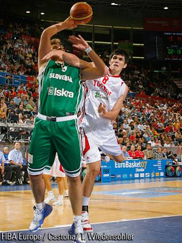 Σάκος του μποξ αποδείχθηκε για τη Σλοβενία η Γερμανία (77-47)