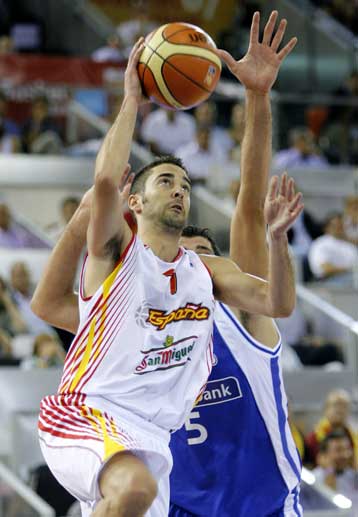 Το μόνο που μας λείπει είναι το χρυσό στο Eurobasket, δηλώνει o Χουάν Ναβάρο