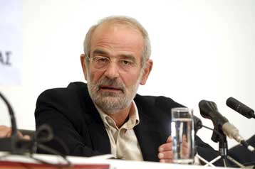 «Μοναξιά» δημιουργεί το ισχύον εκπαιδευτικό σύστημα κατά τον Αλ.Αλαβάνο