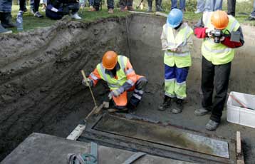 Βασίλισσα των Βίκινγκ στη Νορβηγία «βγαίνει» από τον τάφο της