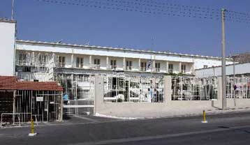 Απαγόρευση εισόδου υποψήφιων βουλευτών του στις φυλακές καταγγέλλει ο ΣΥΡΙΖΑ