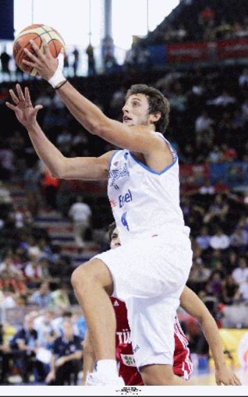 Παρά την κακή ημέρα του Νοβίτσκι, η Γερμανία στους «8» με 67-58 επί της Ιταλίας