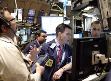 Πτώση στη Γουόλ Στριτ, άνοδος στα ευρωπαϊκά χρηματιστήρια την Τετάρτη