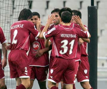 Τεσσάρα της Λάρισας επί του ΟΦΗ και τραυματισμός του Κώτσιου