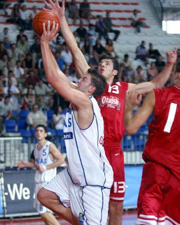 Δανεικοί Βουγιούκας και Αποστολίδης από τον Ολυμπιακό