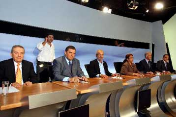 Οι αρχηγοί των μικρών κομμάτων «νικητές» της τηλεοπτικής αναμέτρησης