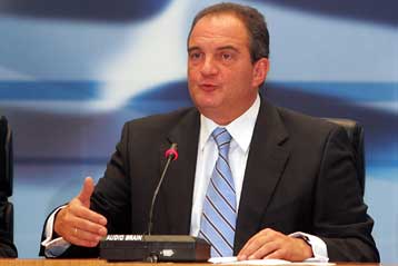 Για συνέχεια των μεταρρυθμίσεων μίλησε ο Κ.Καραμανλής