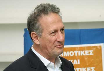 Κ.Σκανδαλίδης και Ανδρ.Λοβέρδος επικρατούν σε Α και Β Αθηνών από το ΠΑΣΟΚ