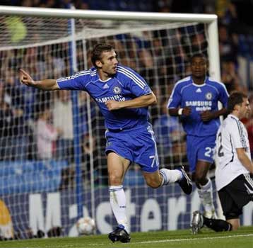 Ρόζενμποργκ και Βαλένθια εντυπωσίασαν σε «Στάμφορντ Μπριτζ» και «Γκελζενκίρχεν»