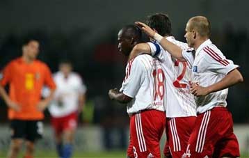 Βήμα πρόκρισης για το Αμβούργο, την Πέμπτη ρίχνονται στη μάχη οι ομάδες μας