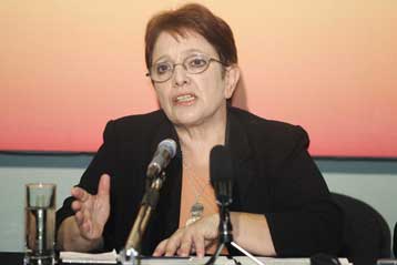 Τη Μάκιστο και την Αρτέμιδα επισκέφθηκε η Αλέκα Παπαρήγα