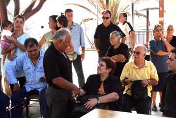 Είναι αργά πια να διορθωθεί το ΠΑΣΟΚ, σχολιάζει η Αλ.Παπαρήγα