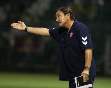 Επιθετικό Πανιώνιο θα παρατάξει ο Λίνεν απέναντι στη Σοσό