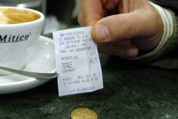 Επανεξετάζεται το μέτρο της υποχρεωτικής σφράγισης των αποδείξεων