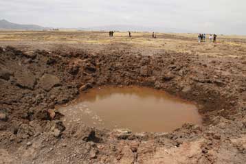 Επιβεβαιώθηκε η πτώση μετεωρίτη στο Περού, το μυστήριο όμως παραμένει