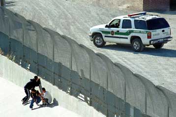 Δυσλειτουργία λογισμικού κρατά εκτός λειτουργίας τον «εικονικό φράκτη» των ΗΠΑ