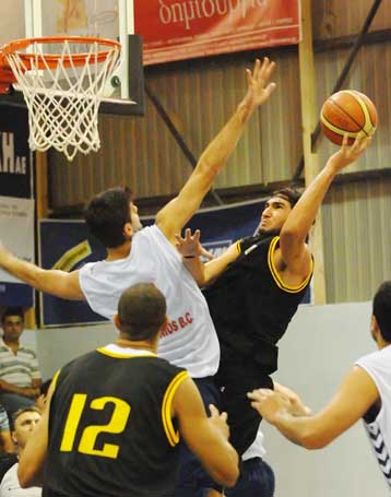 Δύο στα δύο για τον Παναθηναϊκό, κέρδισε με κορυφαίο τον Παπανικολάου η ΑΕΚ