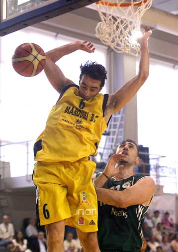 Ξέσπασε το Μαρούσι στο Παλαιό Φάληρο με 78-37