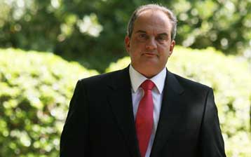 Στις πυρόπληκτες περιοχές της Ηλείας μεταβαίνει το Σάββατο ο Κ.Καραμανλής