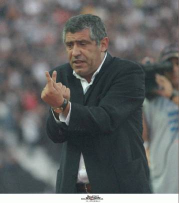 Περιμένει περισσότερα ο Σάντος, την ευθύνη της «ήττας-ντροπής» ανέλαβε ο Γιοβάνοβιτς