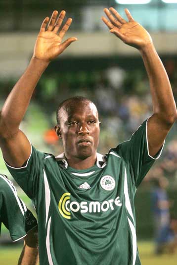 Κάκωση υπέστη ο Ενακαρίρε, εμπύρετος ο Γκούμας, αμφίβολοι για το ματς με τον ΠΑΟΚ