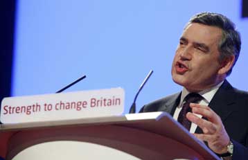 Νέα πολιτική κατεύθυνση υπόσχεται ο Μπράουν από το συνέδριο των Εργατικών