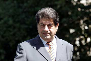 Αλλαγή του εκλογικού νόμου εντός του 2008 προαναγγέλλει ο Λ.Ζαγορίτης