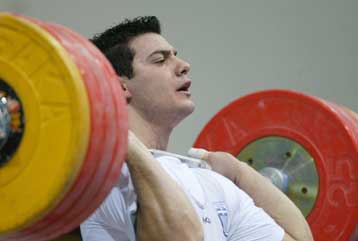 Χάλκινο μετάλλιο ο Κουρτίδης στο ζετέ των 105κ.